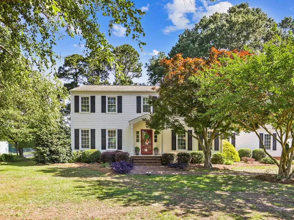 206A Ramblewood Dr, Mount Olive, NC 28365
