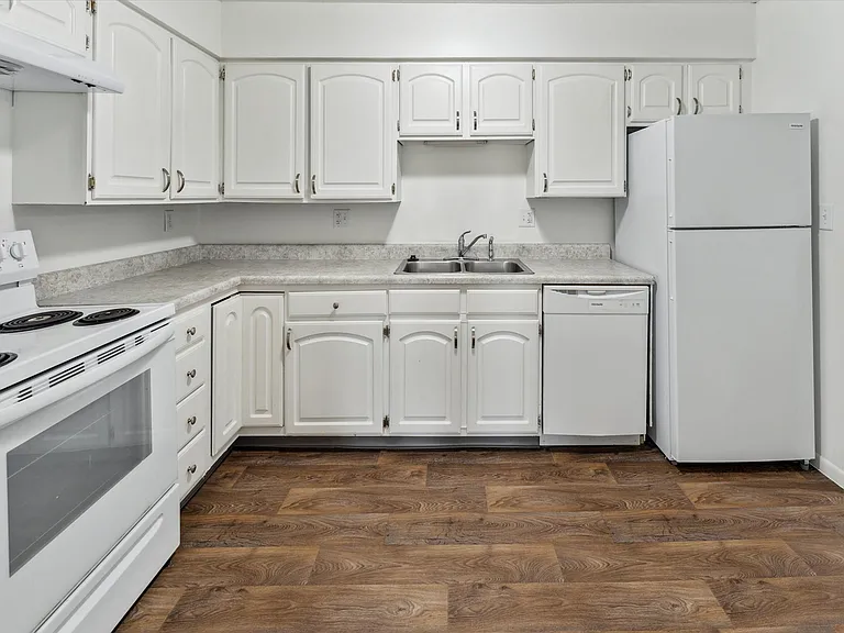 Juniper - 2 Bed / 2 Bath - 1,322 Sq.Ft.