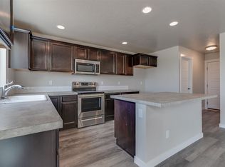 2079 N Cardigan Ave, Star, ID 83669