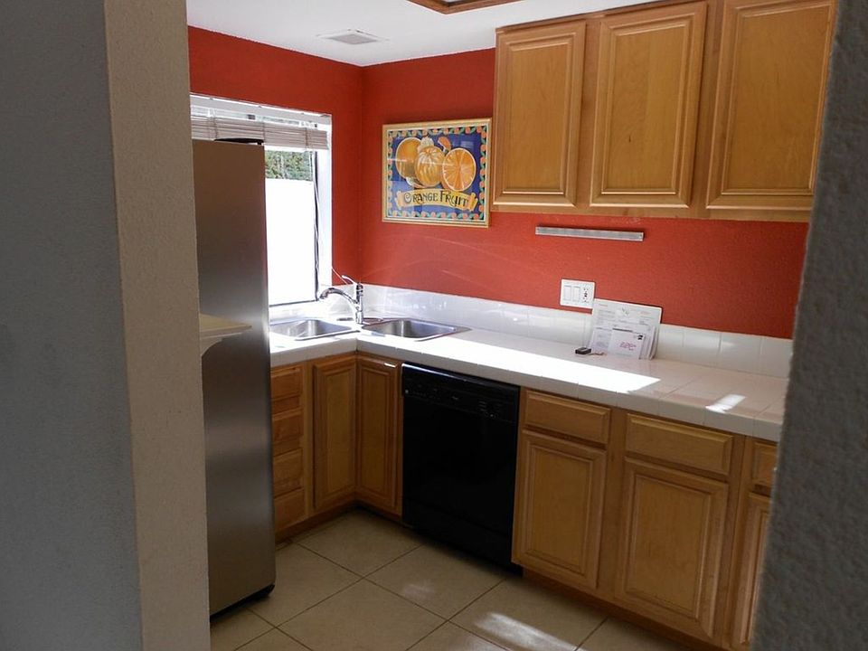 Bright kitchen