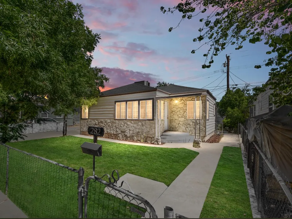 282 E Orange Ave
