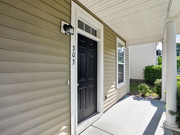 2nd image of 303 Bassett Loop