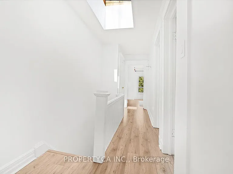 44 Beachview Cres — Photo 21