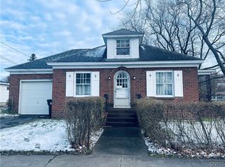 141 E 10th St, Oswego, NY 13126