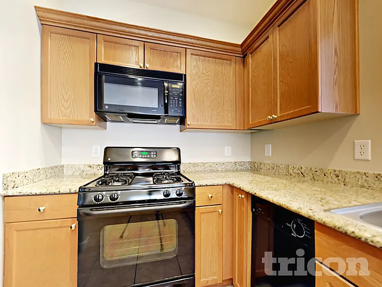 1411 Orange Jubilee Rd — Photo 6