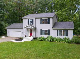 8575 Spring Ridge Dr, Petoskey, MI 49770