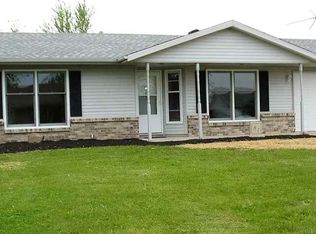 81 W Honeysuckle Ln, Decatur, IN 46733