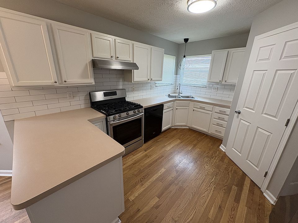 1st image of 7276 Havencroft Dr
