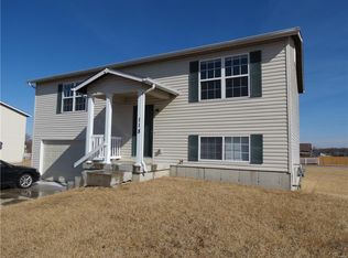 118 Bombadill Blvd, Wright City, MO 63390