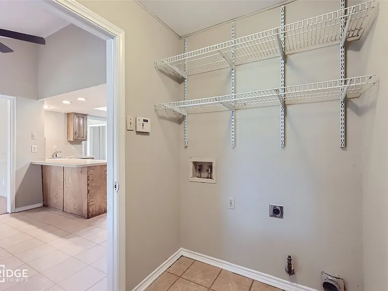 2514 Amy Ave — Photo 25