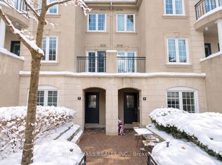 108 Finch Ave W #B5, Toronto, ON M2N6W6