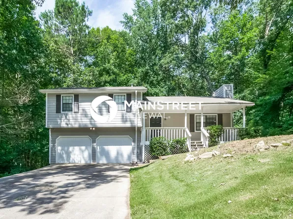 281 Bakers Bridge Cir, Douglasville, GA 30134