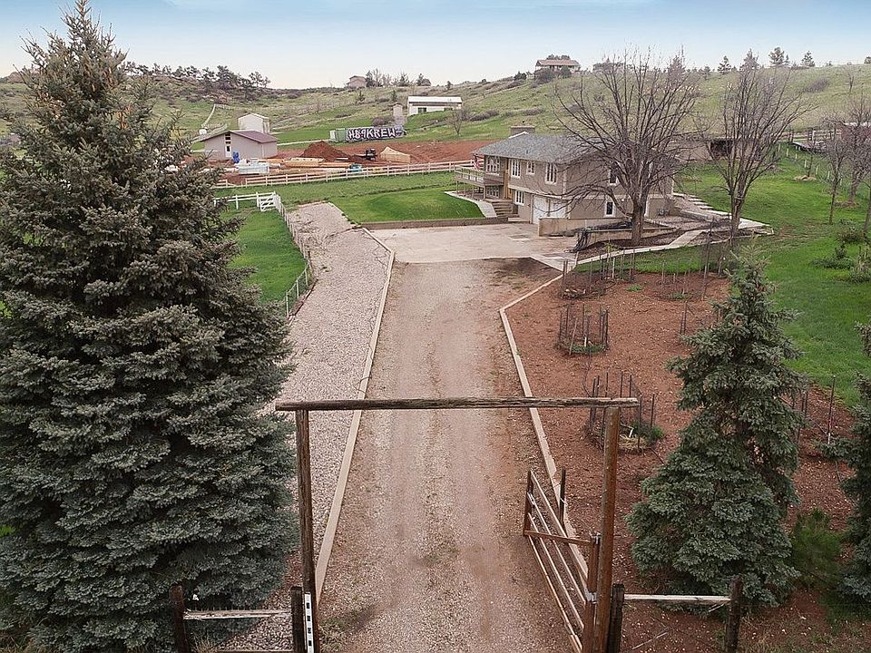 1.Driveway Aerial.jpg