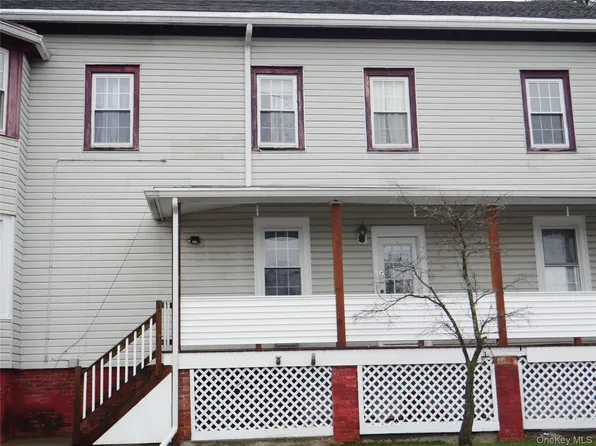 19 Main St, Wappingers Falls, NY