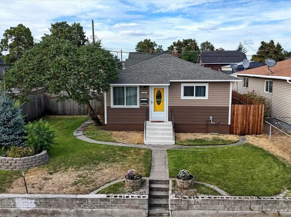 1203 E Kiernan Ave, Spokane, WA 99207