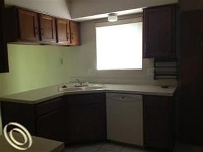 5th image of 38390 Maple Forest Blvd E