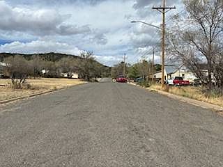 4th image of Dwyer Ave