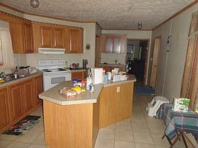4th image of 4191 S Fork Ave