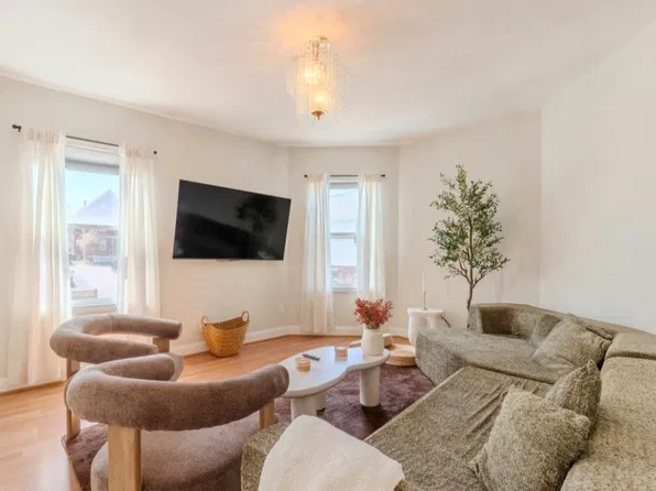 27 Albion St #2, Somerville, MA 02143