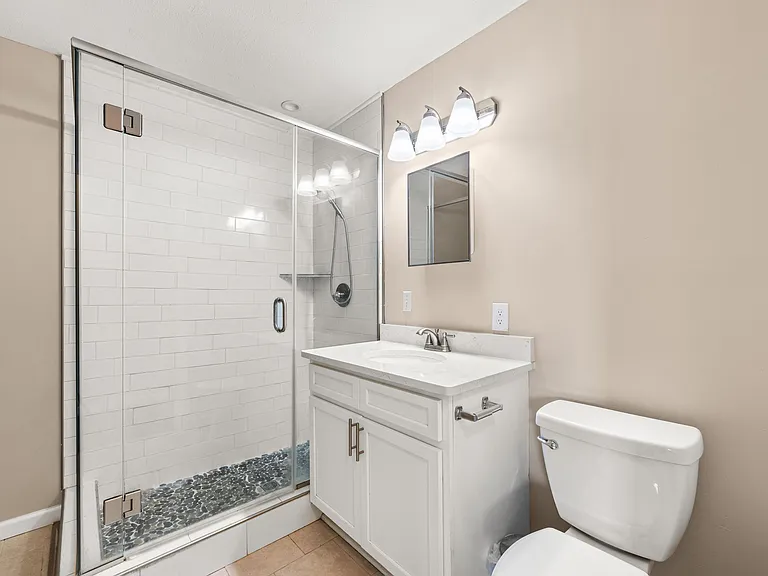 2716 Oak Hammock Dr — Photo 17