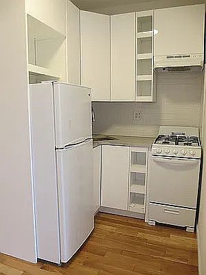 1st image of 39 Carmine St APT 3C