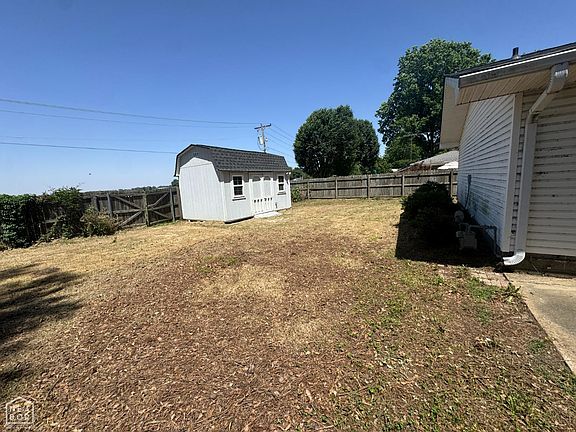 4th image of 111 Gary Lynn Dr
