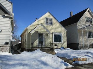 3136 S 8th St, Milwaukee, WI 53215