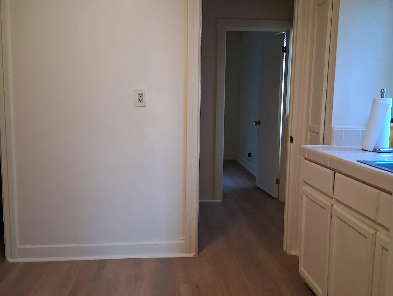 1 bed, 500 sqft, $1,750 — Photo 2