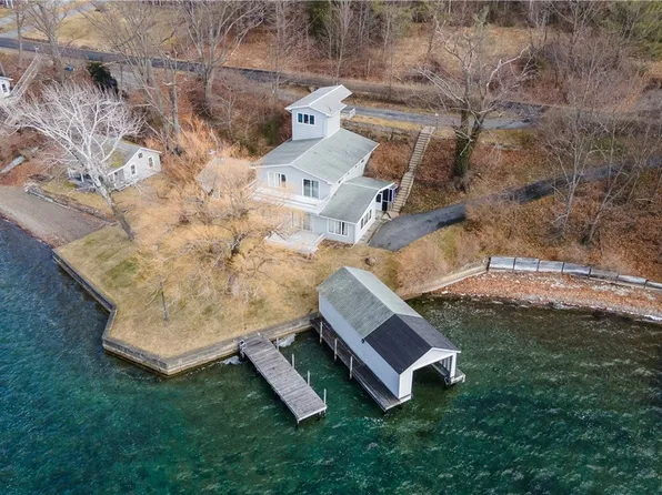 12251 E Lake Rd, Hammondsport, NY 14840