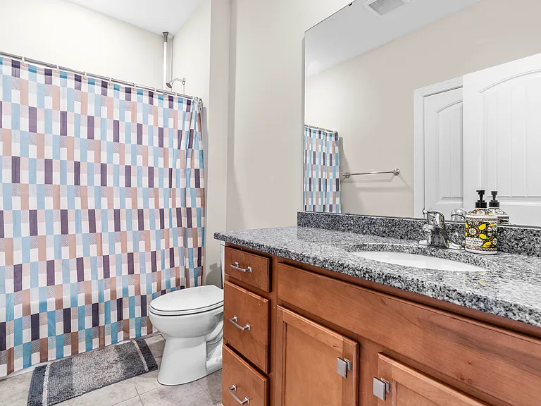 424 Hopwood Way — Photo 22