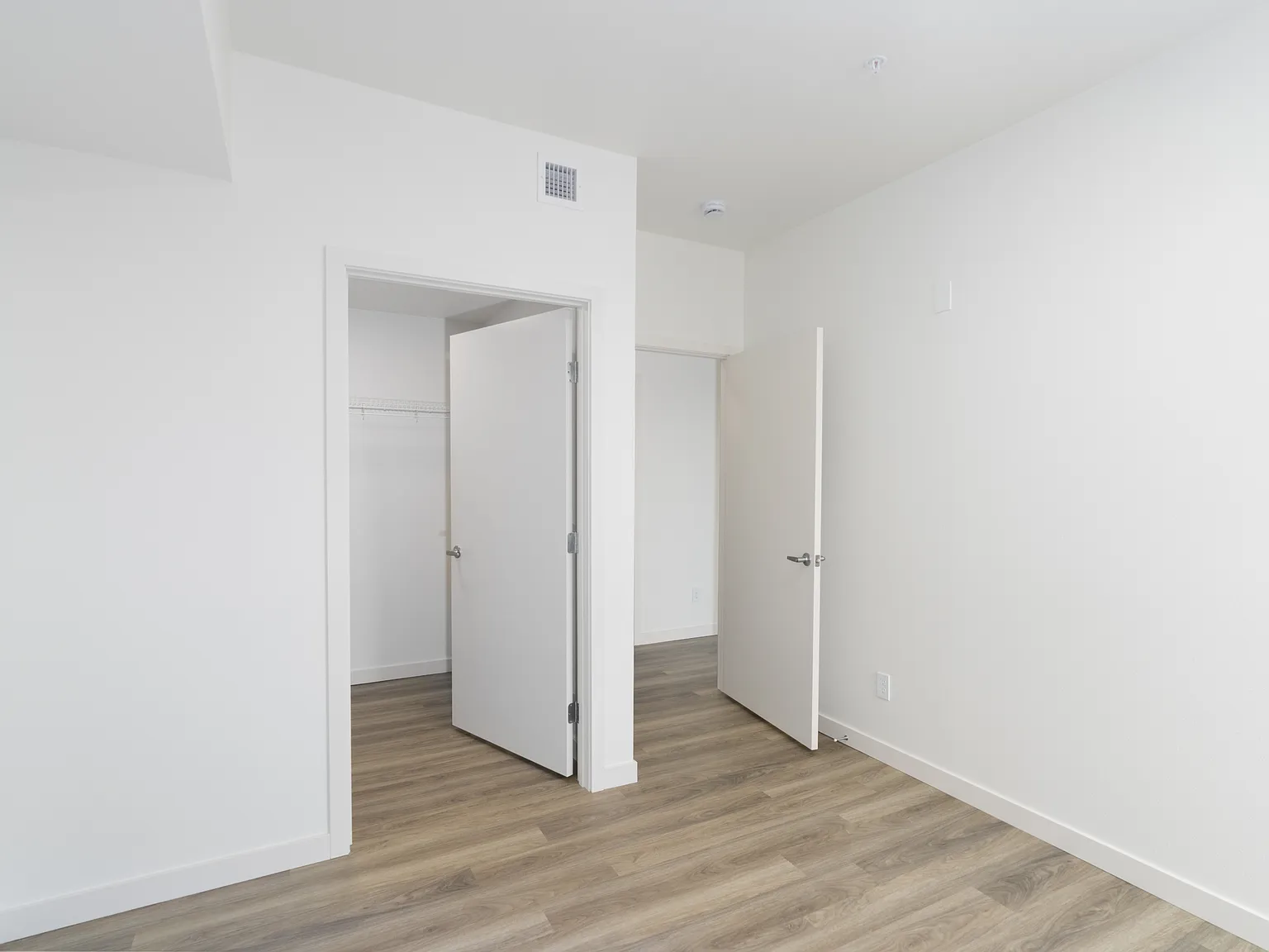 717 East 29th Avenue - 204 — Photo 3