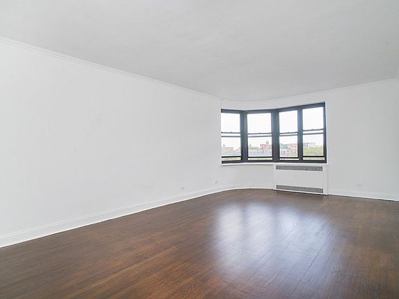 3rd image of 98120 Queens Blvd APT 6B