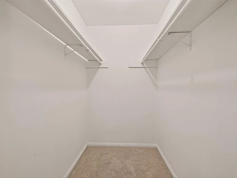422 Willow Vista Dr — Photo 37
