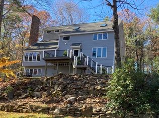 75 Howard St, Paxton, MA 01612