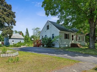 1 Settlers Rd, Westbrook, ME 04092