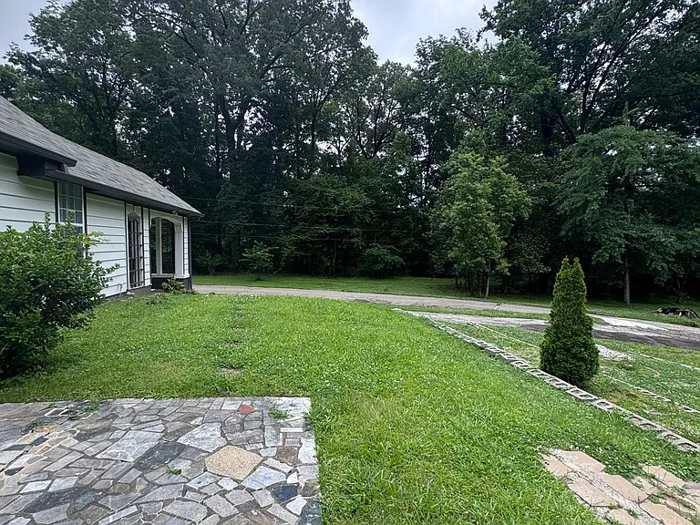 3910 James Rd — Photo 21