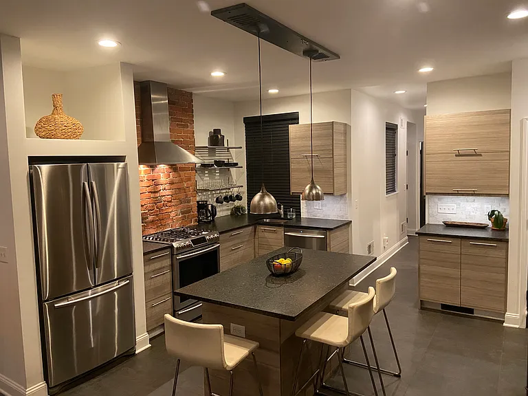 409 Eloise St — Photo 9