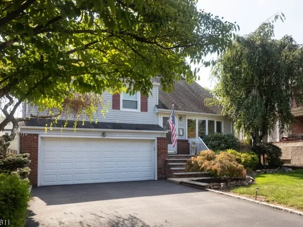 237 3Rd St, Dunellen Boro, NJ 08812