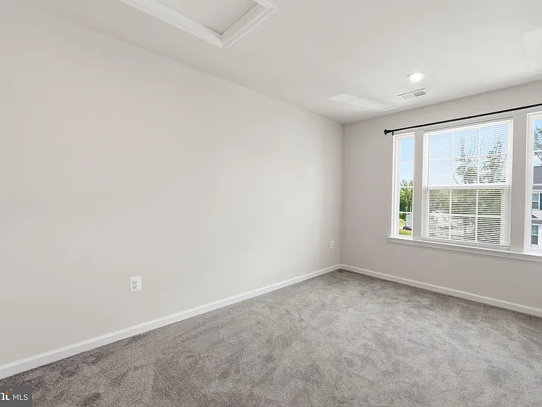 8718 Stevenson Ln — Photo 26