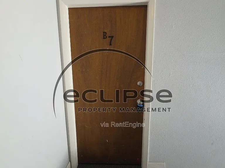 512 Bell Ct #B7 — Photo 5