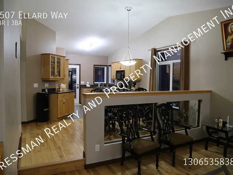 4507 Ellard Way — Photo 6