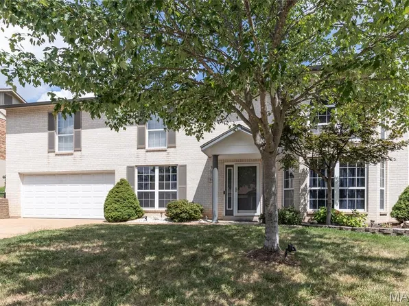 70 Wampler Dr, Arnold, MO 63010