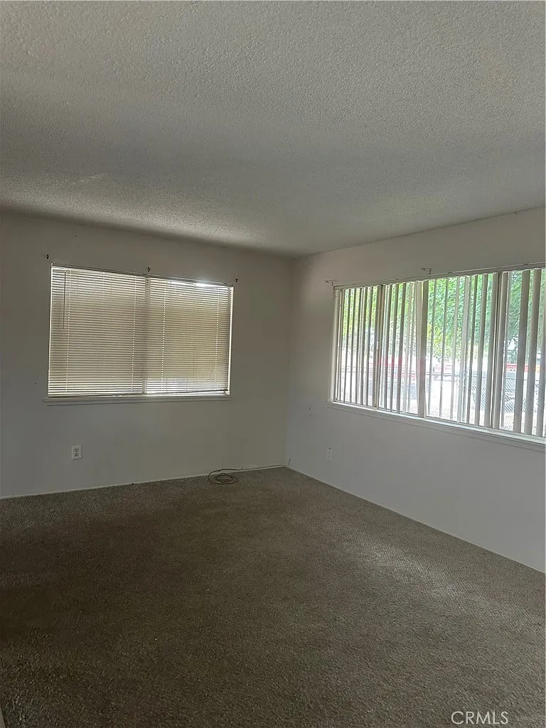 2 bed, 816 sqft, $1,695 — Photo 2
