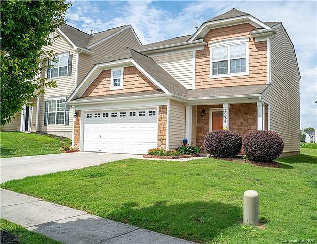 1st image of 2924 Westbury Ct #135
