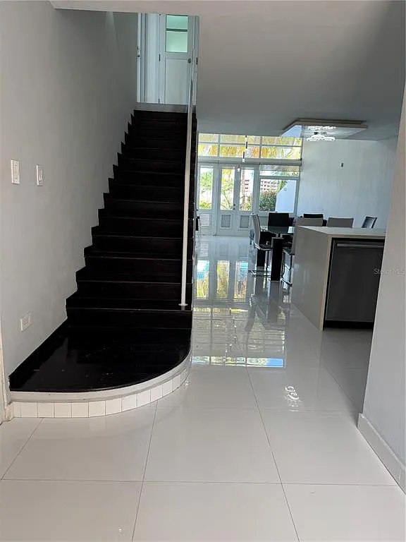 Building Photo - VILLAS DE GOLF OESTE Dorado Del Mar Boulevard #121