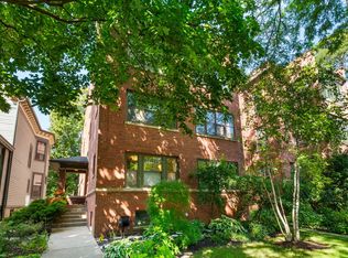 1312 Oak Ave APT 1, Evanston, IL 60201