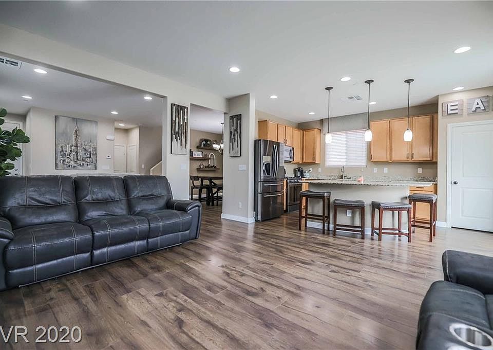 1st image of 964 Harbor Ave