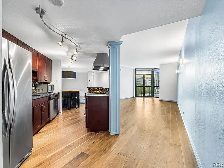 1350 Lawrence St #2D — Photo 5