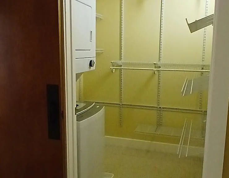 600 Broadway Ave NW #234 — Photo 3