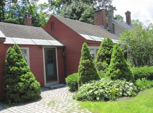 18 Main St, Hancock, NH 03449